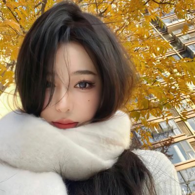 蒙面纱的男子